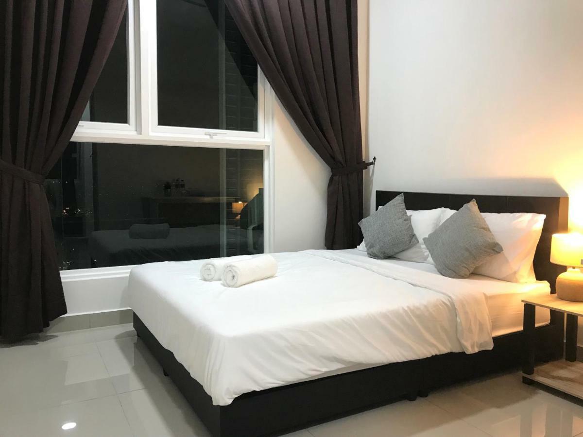Fabulous Mutiara Ville سيبرجايا المظهر الخارجي الصورة